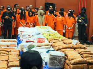 Supporting image for story: 285 arrested after massive drugs haul seized by Indonesian authorities