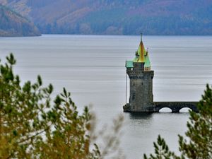Supporting image for story: Lost in the mist: Walkers rescued in countryside above Lake Vyrnwy
