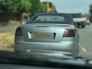 Supporting image for story: Driver arrested after police spot 'blue flashing light' at the front of his car in Sandwell
