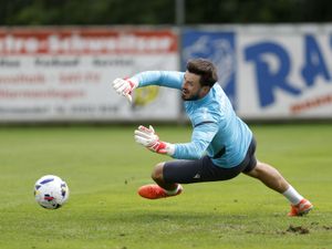 Supporting image for story: Ryan Mason insists West Brom youngsters must 'earn' place in squad and makes 'premature' point