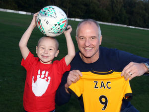 Supporting image for story: Let's back Zac: Bully calls on fans to 'chuck in a quid' – with pictures