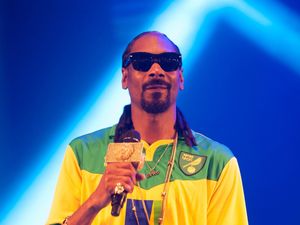 Supporting image for story: Snoop Dogg’s daughter suffers ‘severe stroke’ at age 24