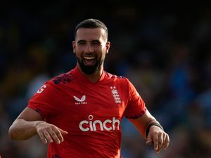 Supporting image for story: Saqib Mahmood claims England-best figures but West Indies set a tough target