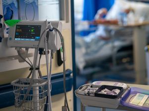 Supporting image for story: NHS cancels record number of planned operations at the last minute, data shows