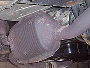 Supporting image for story: New police crackdown as car parts are stolen