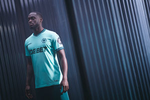 Supporting image for story: Wolves release 2025/26 away kit