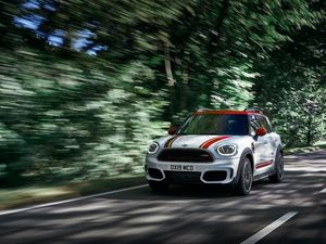 Supporting image for story: First Drive: Mini’s Countryman John Cooper Works combines performance and practicality