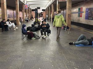 Supporting image for story: Kyiv comes under a massive Russian drone and missile attack