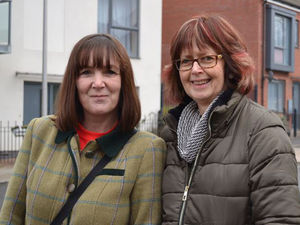 Kelly Middleton and Rae Evans 