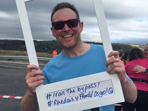 Supporting image for story: Call made to open Newtown Bypass early