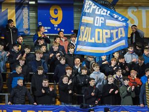 Supporting image for story: Shrewsbury v Reading preview: Pressure on Town to pile pain on struggling Royals