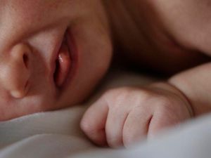 Supporting image for story: Newborns with coronavirus may have contracted disease from mothers – study