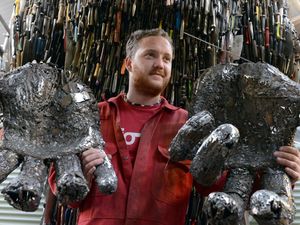 Supporting image for story: Alfie offers to paint the town red and other colours