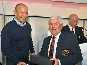 Supporting image for story: Welshman Elfyn now the toast of Twickers