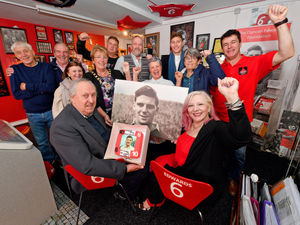 Supporting image for story: Duncan Edwards play gets kick-off date