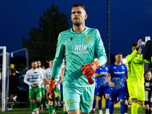 Supporting image for story: Man Utd fan Connor Roberts relishing chance to line up against De Gea for TNS