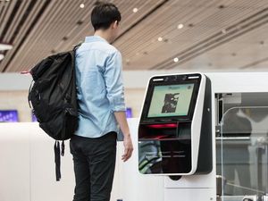 Supporting image for story: Singapore airport is trialling facial recognition to speed up boarding process
