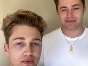 Supporting image for story: WATCH: Orthopaedic hospital receives message of thanks from Strictly Come Dancing and Love Island stars