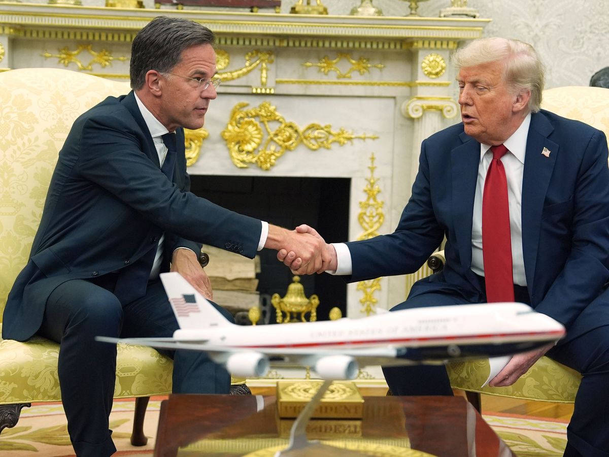 Trump threatens Russia tariffs if Ukraine war is not resolved within 50 days