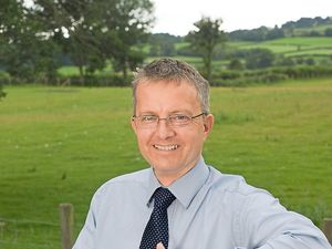 Supporting image for story: Web seminar for farmers on rights of way 