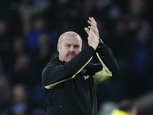 Supporting image for story: Sean Dyche says Everton must ‘win games’ to keep his job under new owners