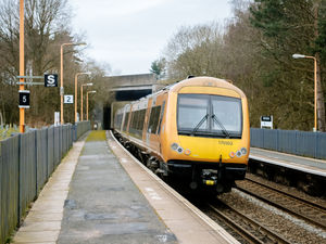 Supporting image for story: Trains between Wolverhampton and Shrewsbury delayed due to signalling problem