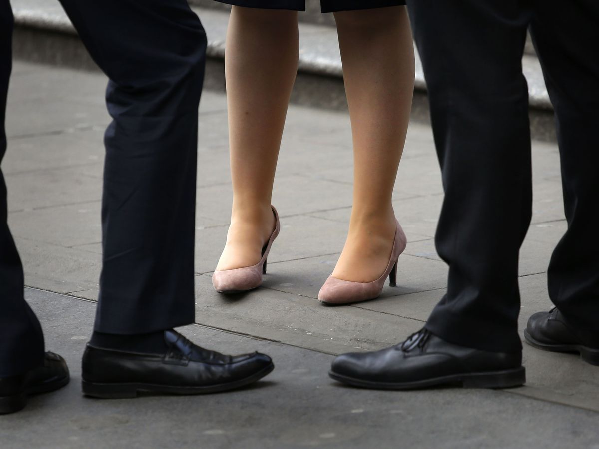 FTSE 100 bosses&rsquo; pay &lsquo;overtakes average UK salary in less than three days&rsquo;