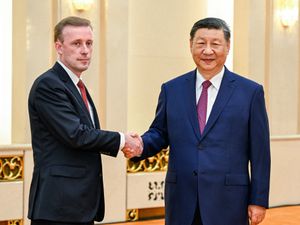 Supporting image for story: China’s president Xi meets US security adviser Sullivan in bid to ease tensions