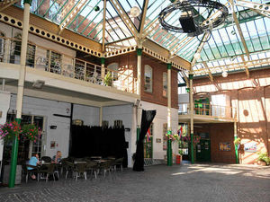 Supporting image for story: Wolverhampton cinema appeal raises almost £5,000 amid Covid-19