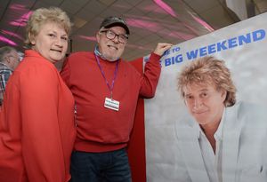 Richard and Jill Beerg have made the long trip from Minnesota to attend the annual Sir Rod Stewart Fan Club bash