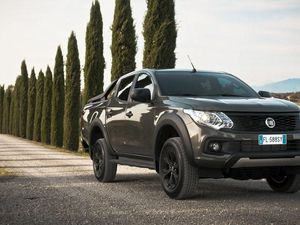 Supporting image for story: First drive: Fiat's Fullback Cross is all work and play