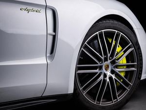 Supporting image for story: Electrified models named as best for holding their value