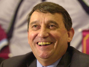 Supporting image for story: Watford and Aston Villa to pay tribute to Graham Taylor