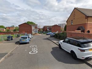 Supporting image for story: Appeal for information after man shot in shoulder on city street