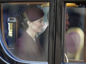 Supporting image for story: Kate joins King and William to welcome Qatari Emir in rare public appearance