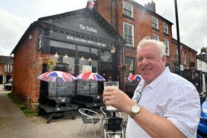 Martin Peet said he had created a pub that felt like his own front room