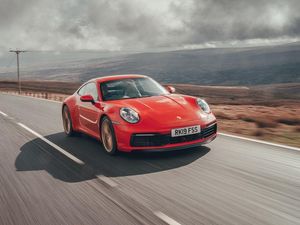 Supporting image for story: UK Drive: Porsche’s 911 returns as the all-conquering everyday sports car