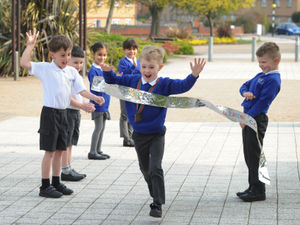 Supporting image for story: Six-year-old's marathon effort for the Young Minds Trust