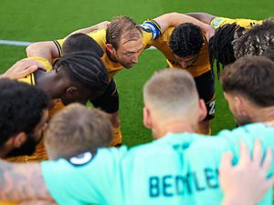 Supporting image for story: Nottingham Forest v Wolves: Gary O'Neil may have to mix it up after tricky start