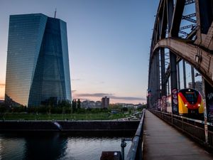 Supporting image for story: Inflation rises in eurozone, complicating European Central Bank’s next move