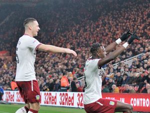 Supporting image for story: Tammy Abraham told to keep up the good work for Aston Villa to realise England dream