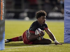 Supporting image for story: Noah Caluori named in England squad for Quilter Nations Series