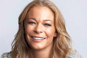Supporting image for story: LeAnn Rimes speaks ahead of tonight's Birmingham show
