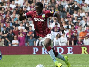 Supporting image for story: Aston Villa striker Keinan Davis looks for Championship loan
