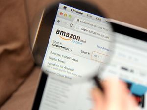 Supporting image for story: How to spot a fake review online