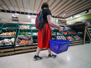 Supporting image for story: Consumer confidence weakens among Britons amid tax rise fears