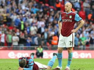 Supporting image for story: Villa suffer Wembley heartbreak