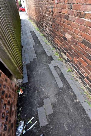 The damage done by the thief is clear