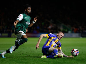 Supporting image for story: Shrewsbury v Oxford: A win would thrust Town right into play-off picture