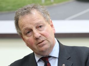 Supporting image for story: Kinahan says he cannot provide voice for veterans as he quits commissioner role